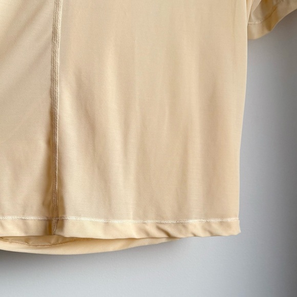 lululemon lightweight mesh short sleeve - Picture 10 of 16